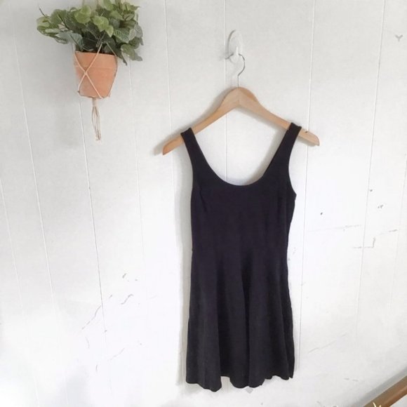 Forever 21 Dresses & Skirts - Forever 21 Black Floral Lace Sun Dress!